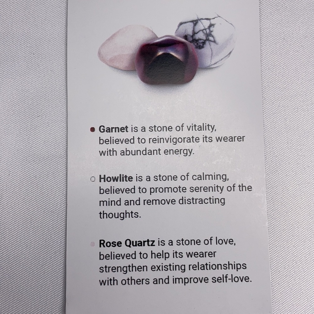 New Crystal Garnet Howlite Rose Quartz Stretch Bracelet Medium - Picture 4 of 6